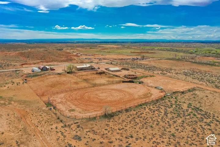 8457 E 6000 N, Lapoint, Utah 84039