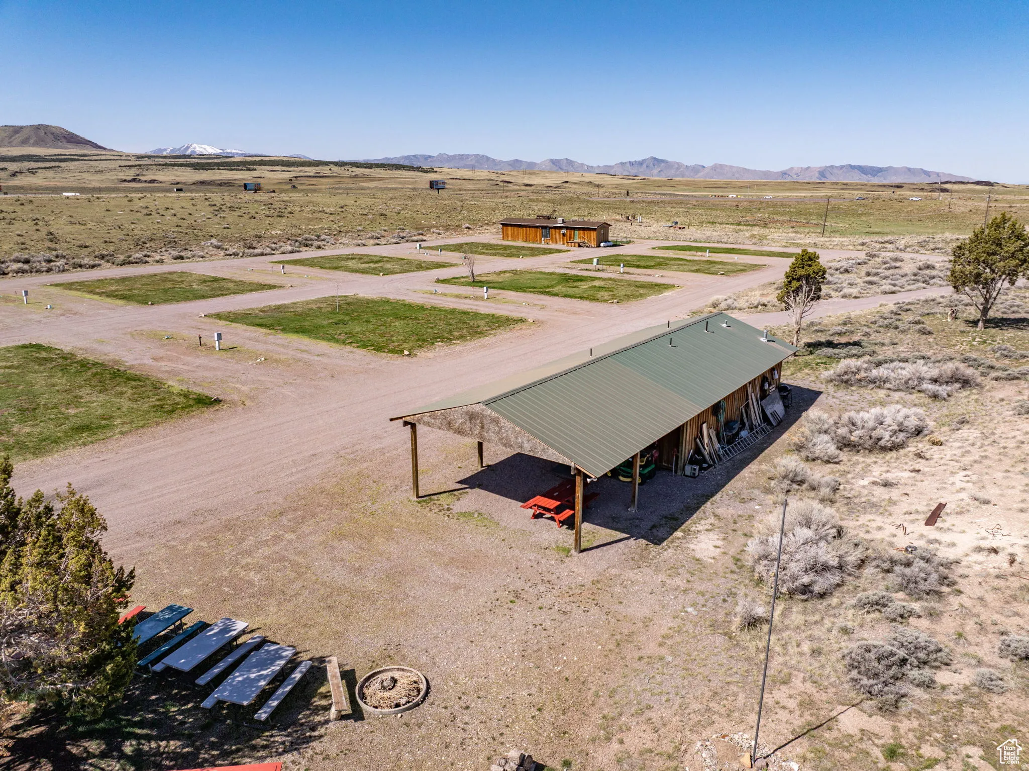 Surrounding community with a rural view, a mountain view, and a desert view