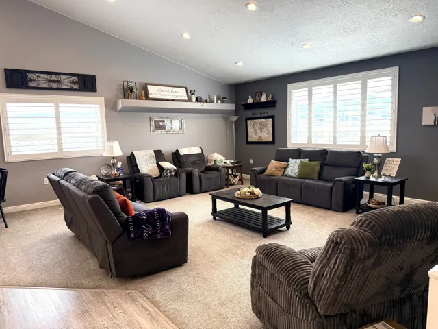 995 S 230 E, Panguitch, Utah 84759