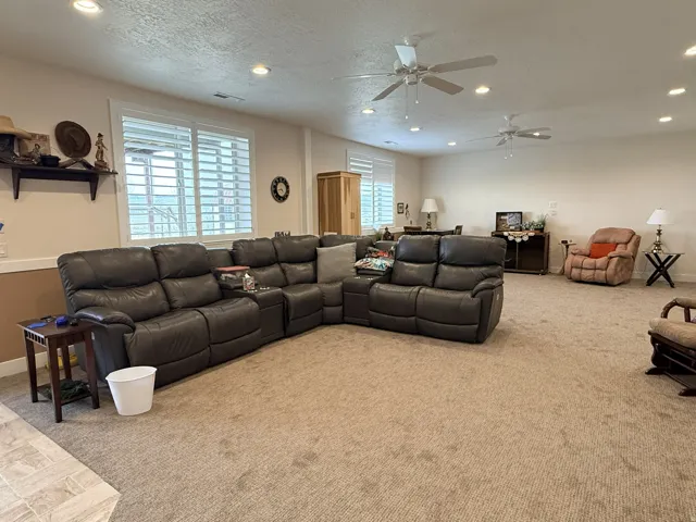 995 S 230 E, Panguitch, Utah 84759