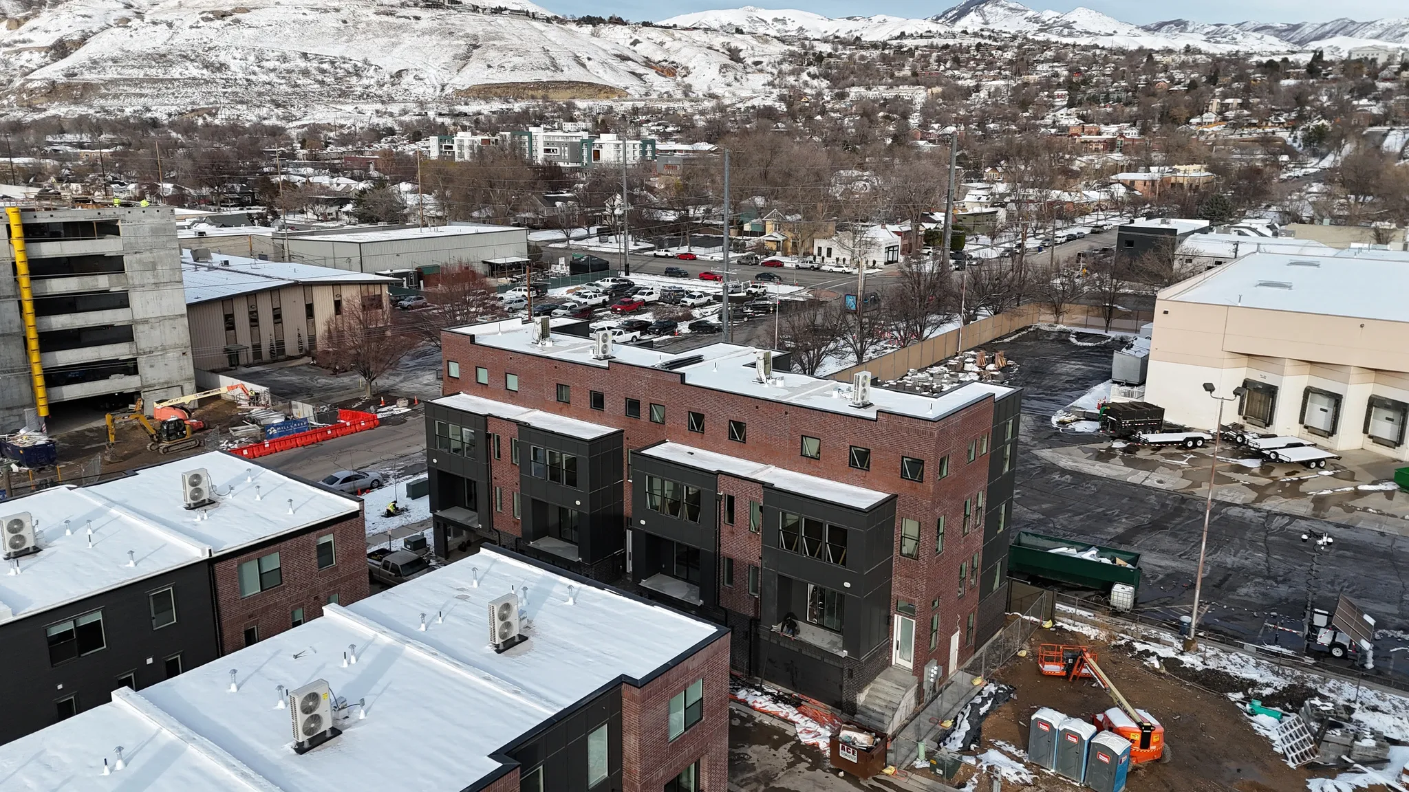Snowy aerial view with a mountain view