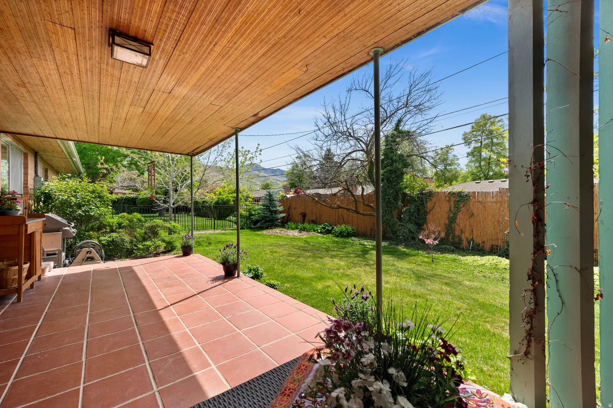 Pretty back yard with mountain views