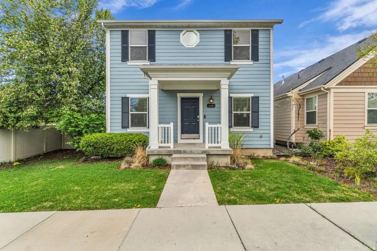 View of front facade