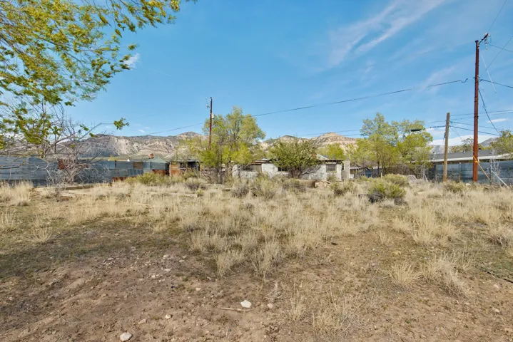 View of yard with a mountain view