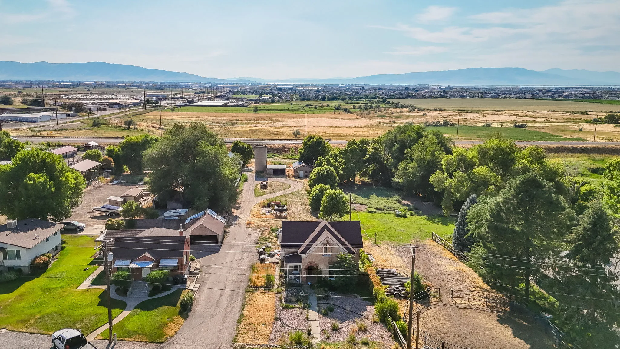 Aerial view of residential area with mountains