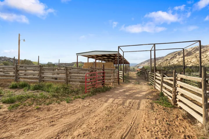 2275 N Pine Rd, Escalante, Utah 84726