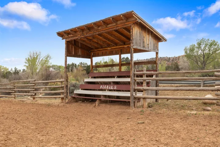 2275 N Pine Rd, Escalante, Utah 84726