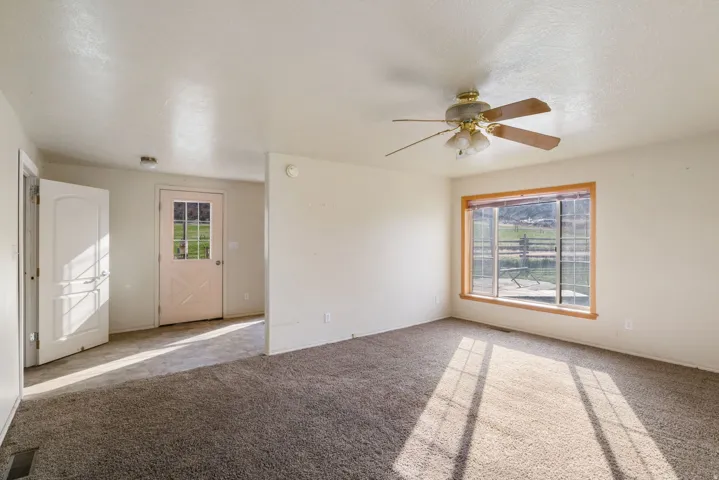 2275 N Pine Rd, Escalante, Utah 84726