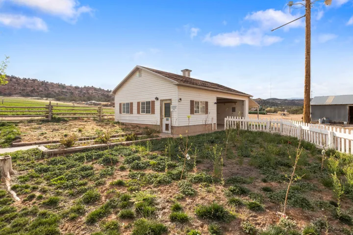2275 N Pine Rd, Escalante, Utah 84726