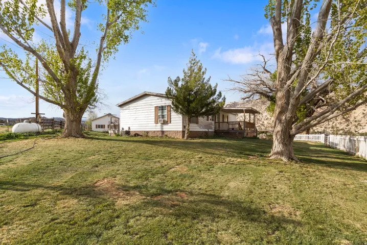 2275 N Pine Rd, Escalante, Utah 84726