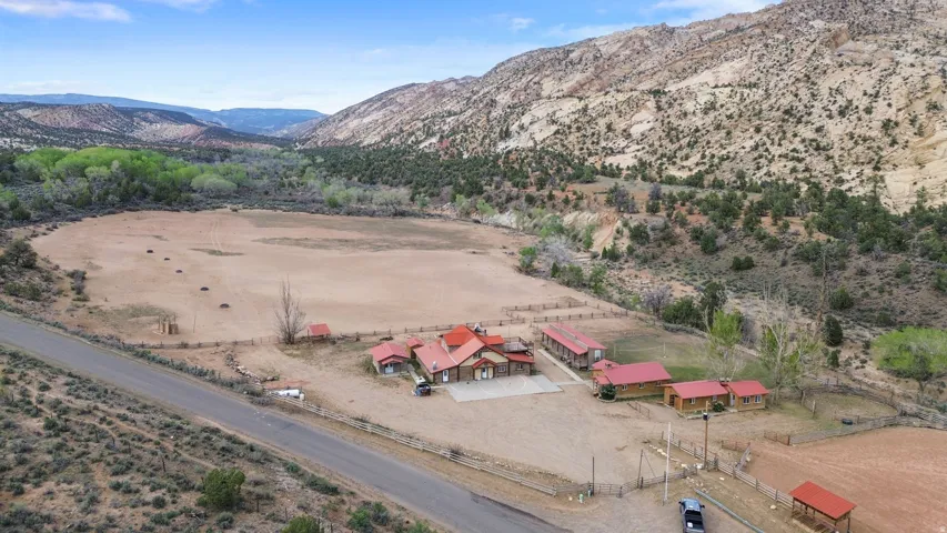 2275 N Pine Rd, Escalante, Utah 84726