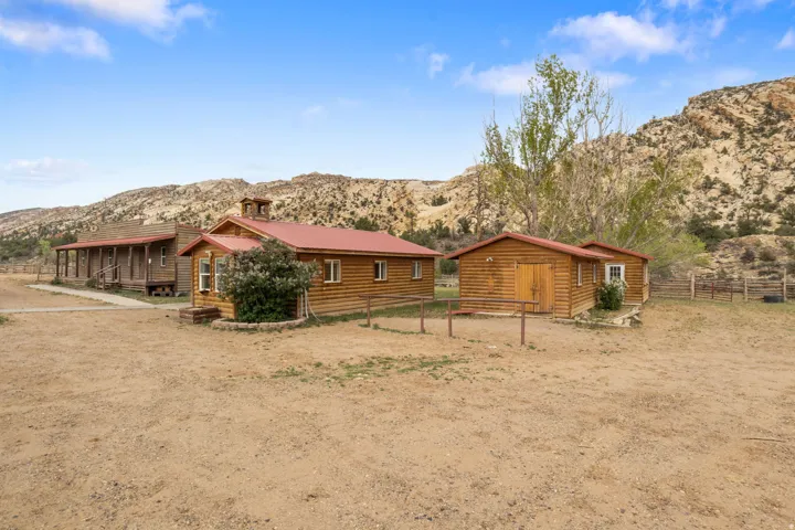 2275 N Pine Rd, Escalante, Utah 84726