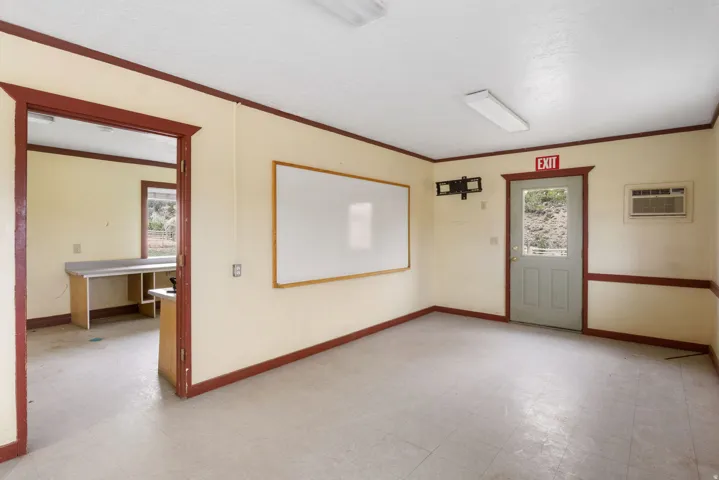 2275 N Pine Rd, Escalante, Utah 84726