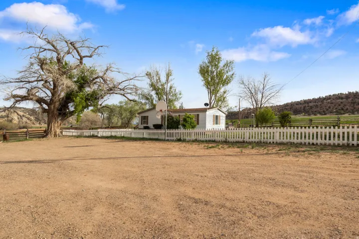 2275 N Pine Rd, Escalante, Utah 84726