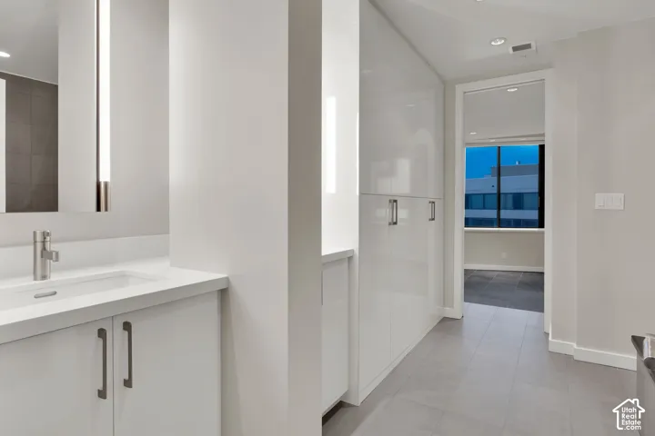 44 W Broadway #2603, Salt Lake City, Utah 84101