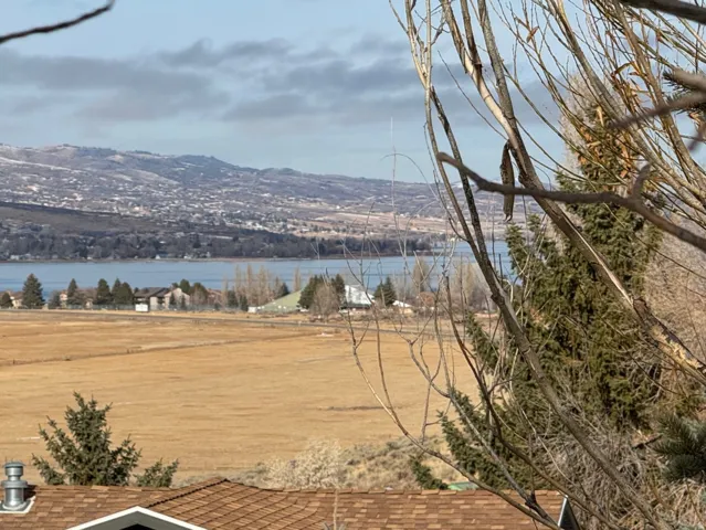 Water view with a mountain backdrop