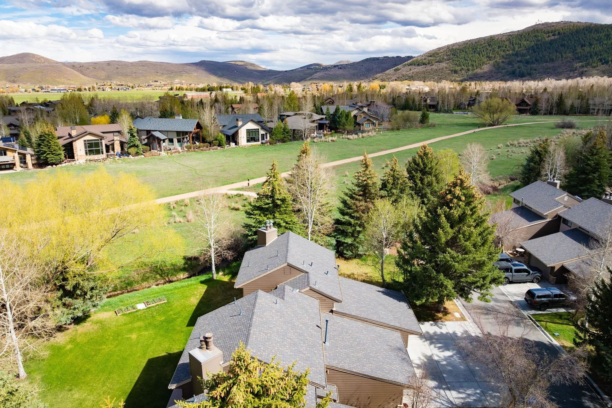 Aerial view of residential area with mountains
