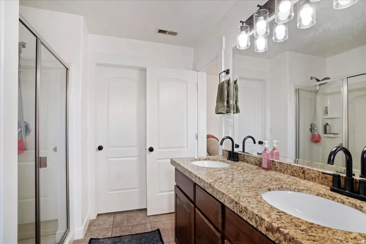 Master suite