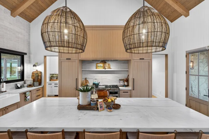 205 W Lazy Acres Ln, Kamas, Utah 84036