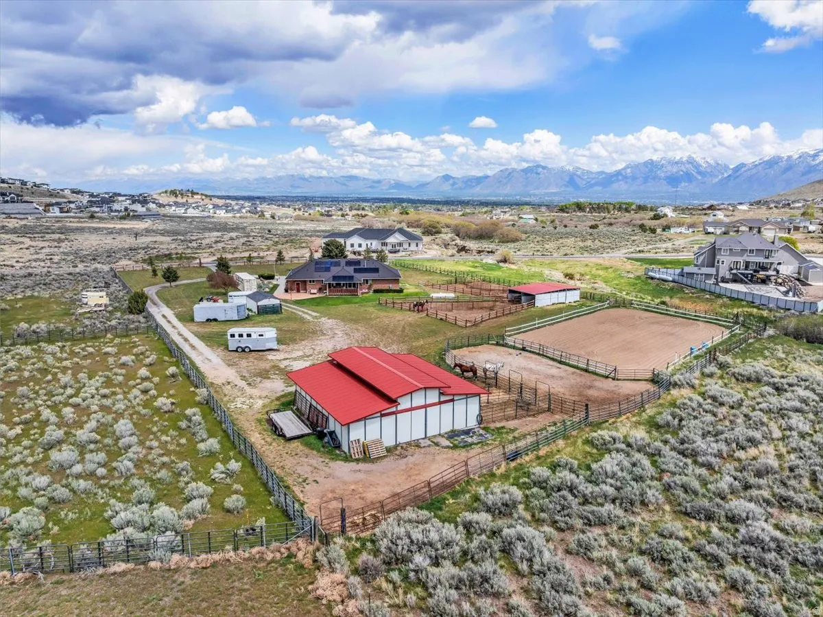 Bird's eye view of the property and amazing views.