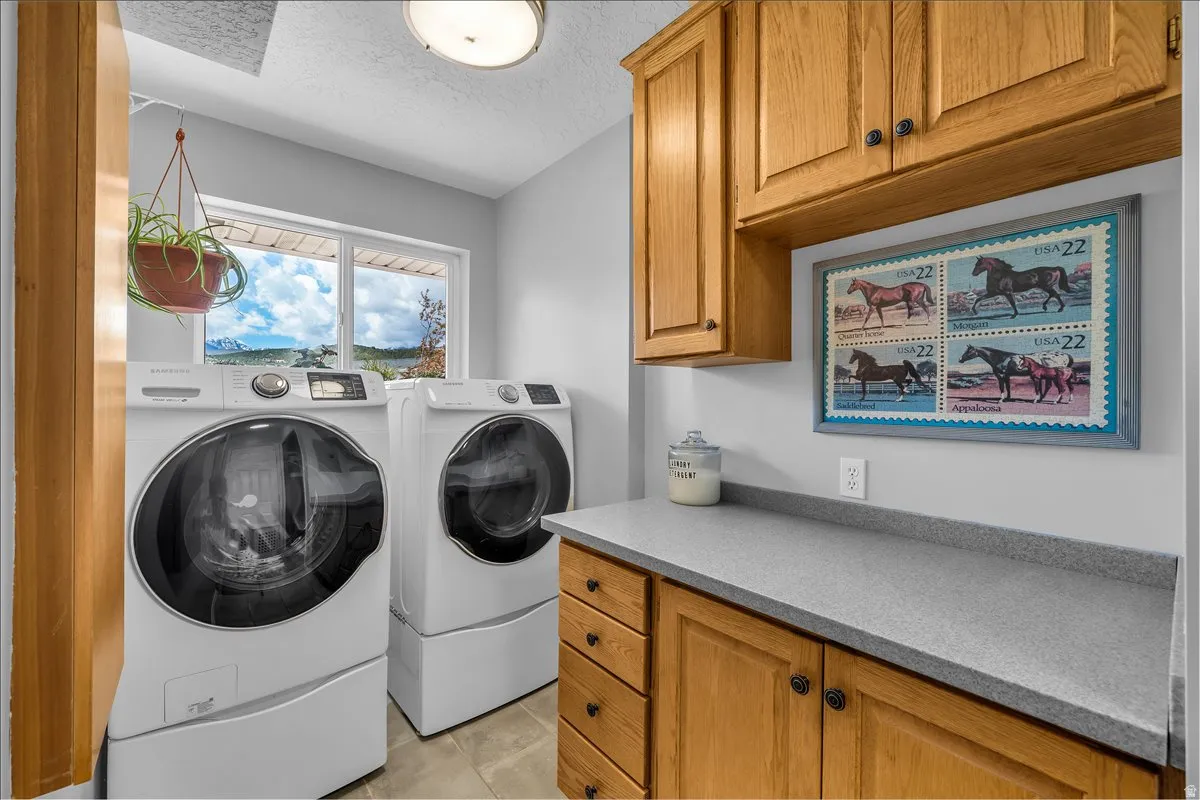 Main level laundry!