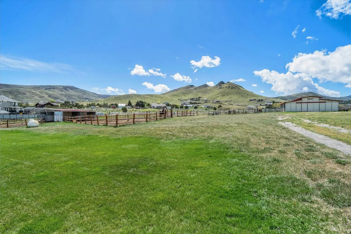 36x24 barn has 4 stalls, hay storage and amazing views!