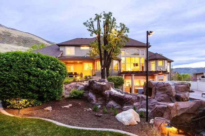 1777 E Somerset Ridge Dr, Draper, Utah 84020
