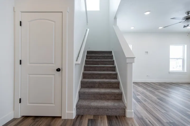 Photo is of previously built home. Some features in photo may be optional. Consult sales manager for more info.
