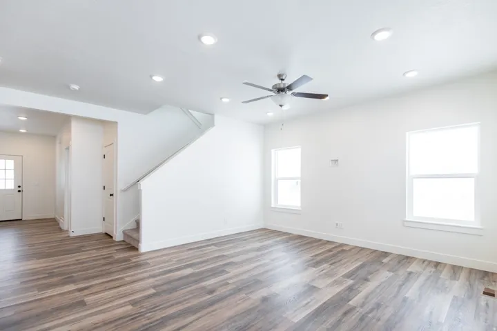 Photo is of previously built home. Some features in photo may be optional. Consult sales manager for more info.