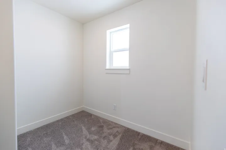 Photo is of previously built home. Some features in photo may be optional. Consult sales manager for more info.