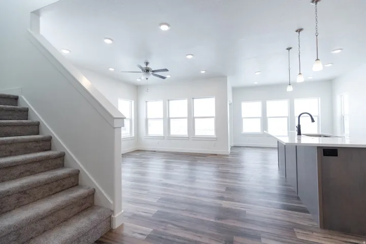 Photo is of previously built home. Some features in photo may be optional. Consult sales manager for more info.