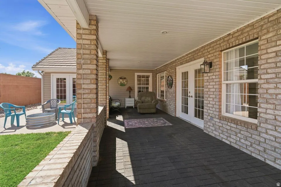 View of patio / terrace with french doors