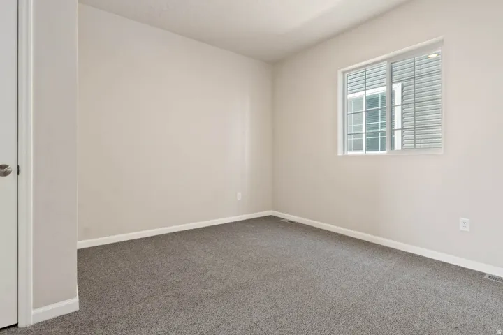 288 N Roundabout St, Saratoga Springs, Utah 84045