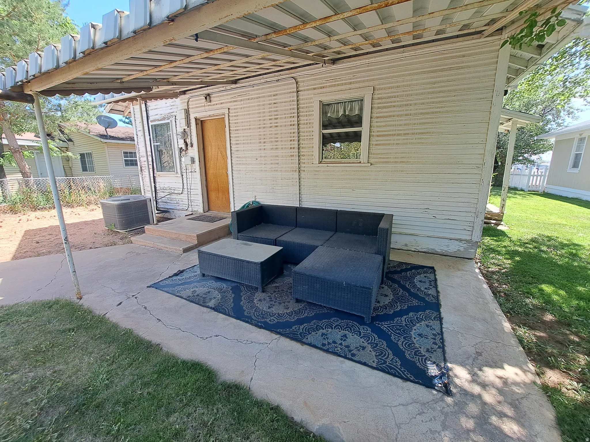 View of patio / terrace with outdoor furniture