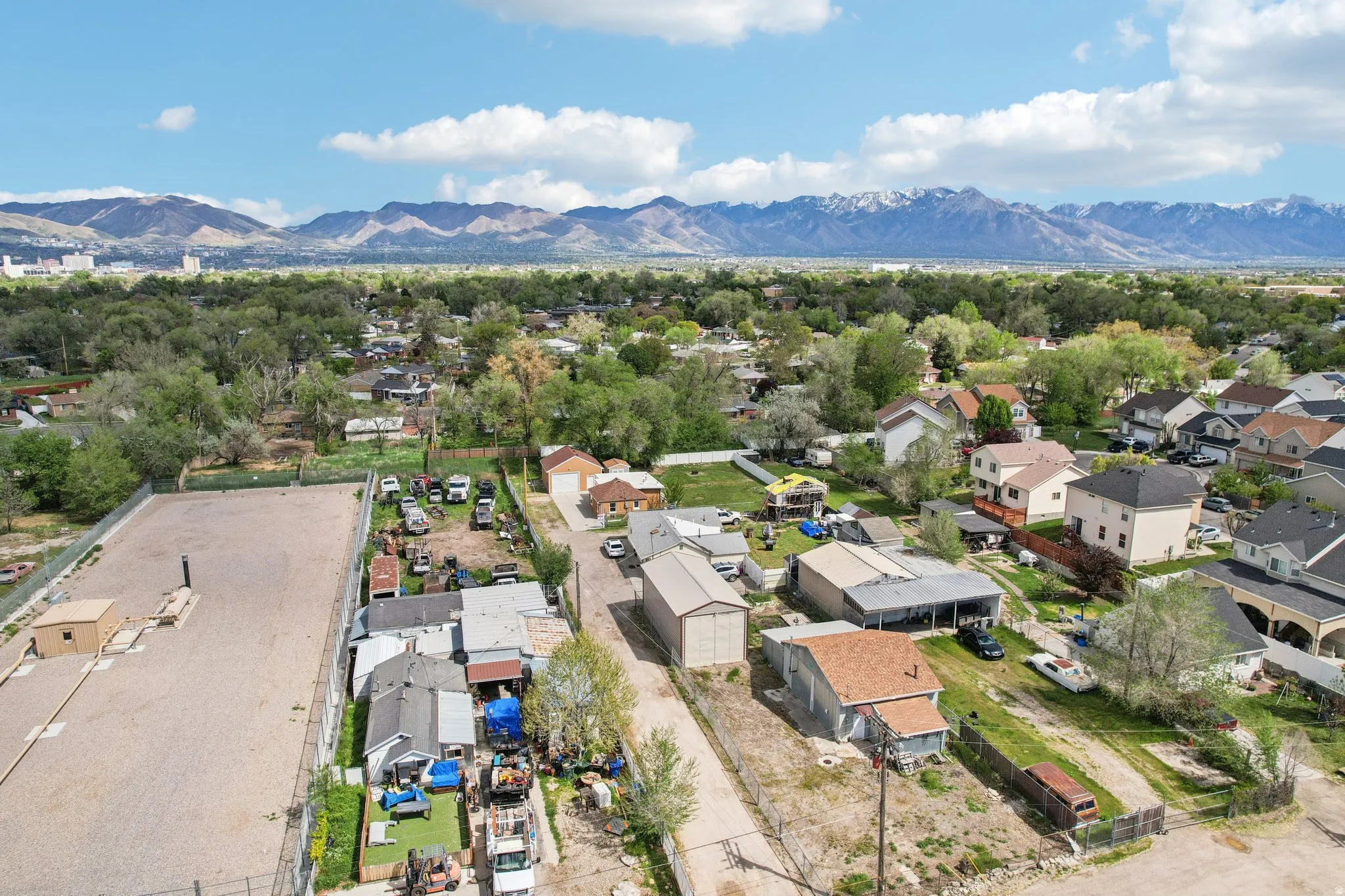 Aerial perspective of suburban area with mountains