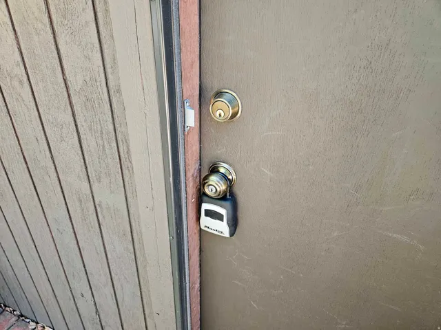 Exterior view of a lock box