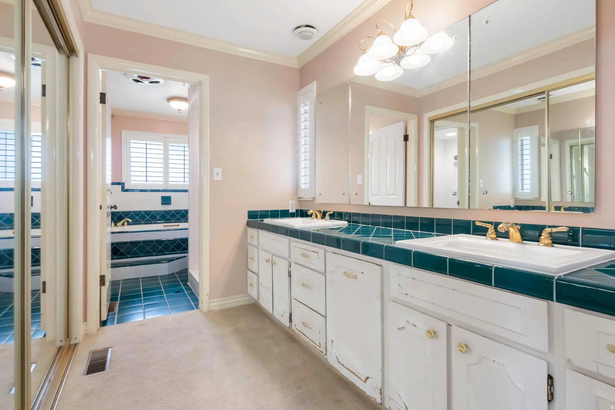 Primary ensuite