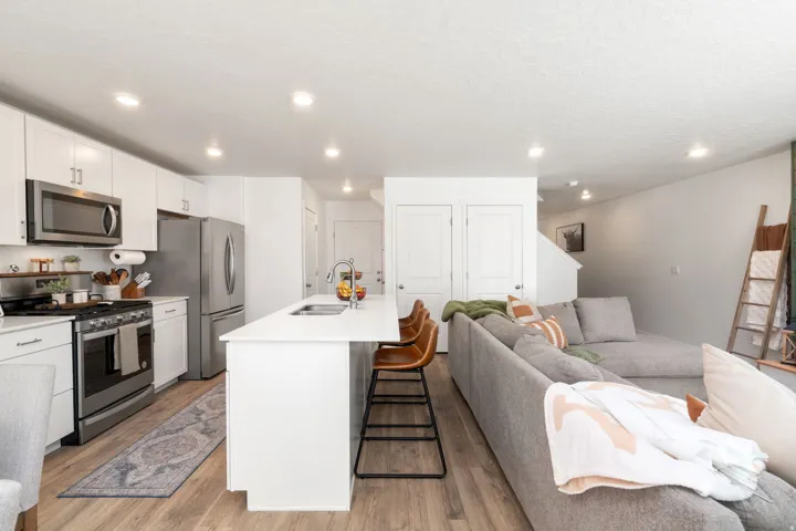 Appliances included