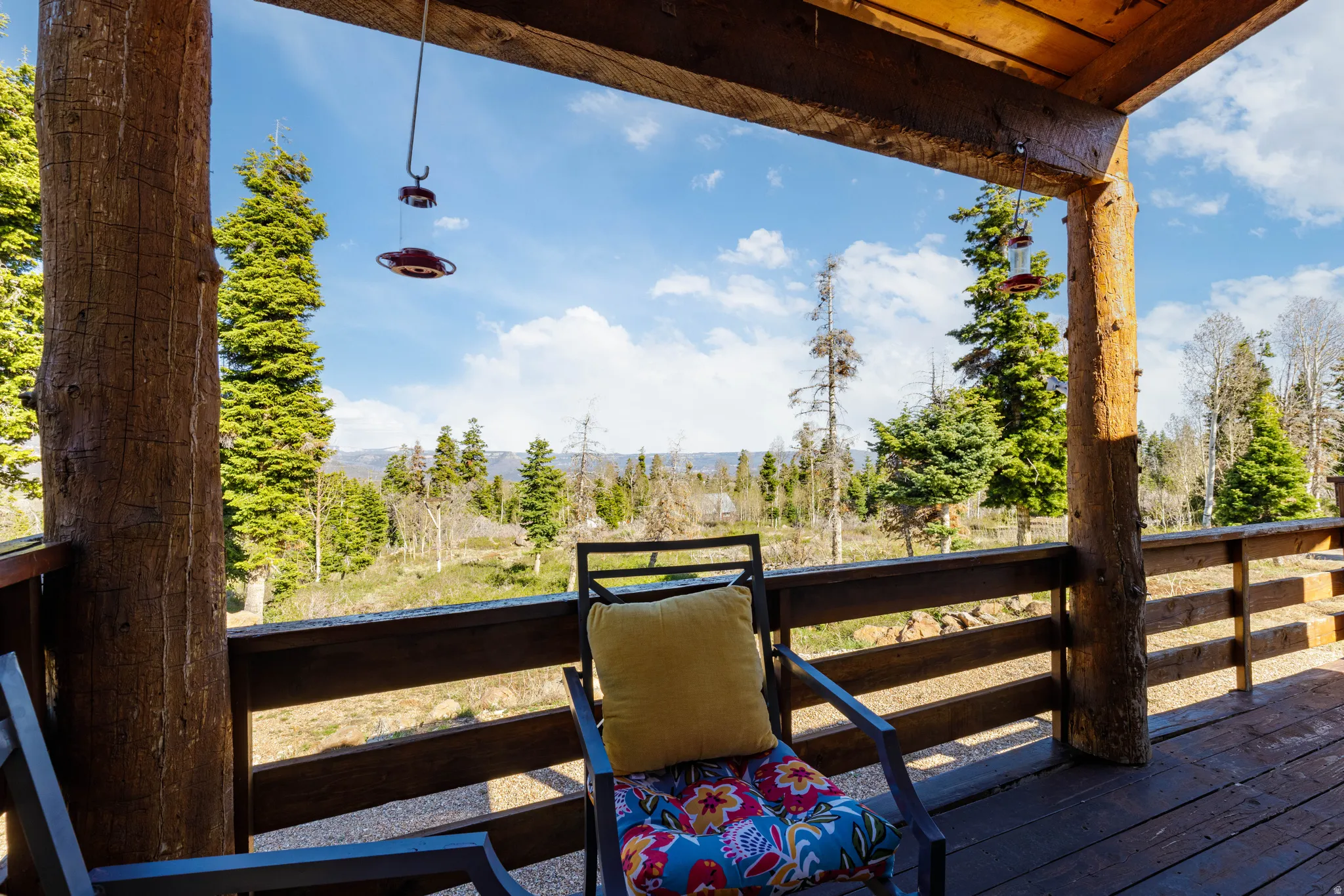 Breathtaking Forest Views: Incredible vistas of the surrounding pines and aspens right from your private deck.