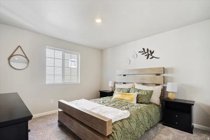 297 N Roundabout St, Saratoga Springs, Utah 84045