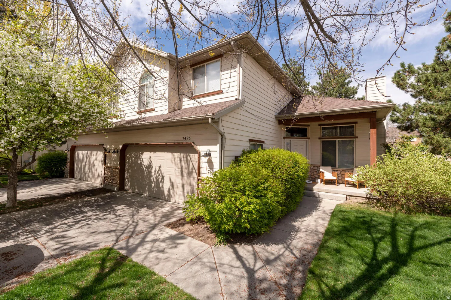 Duplex with a garage for each unit