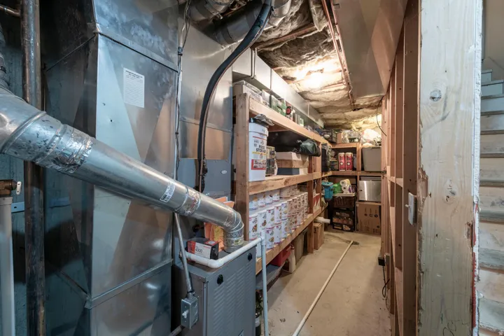 Utilities featuring heating unit