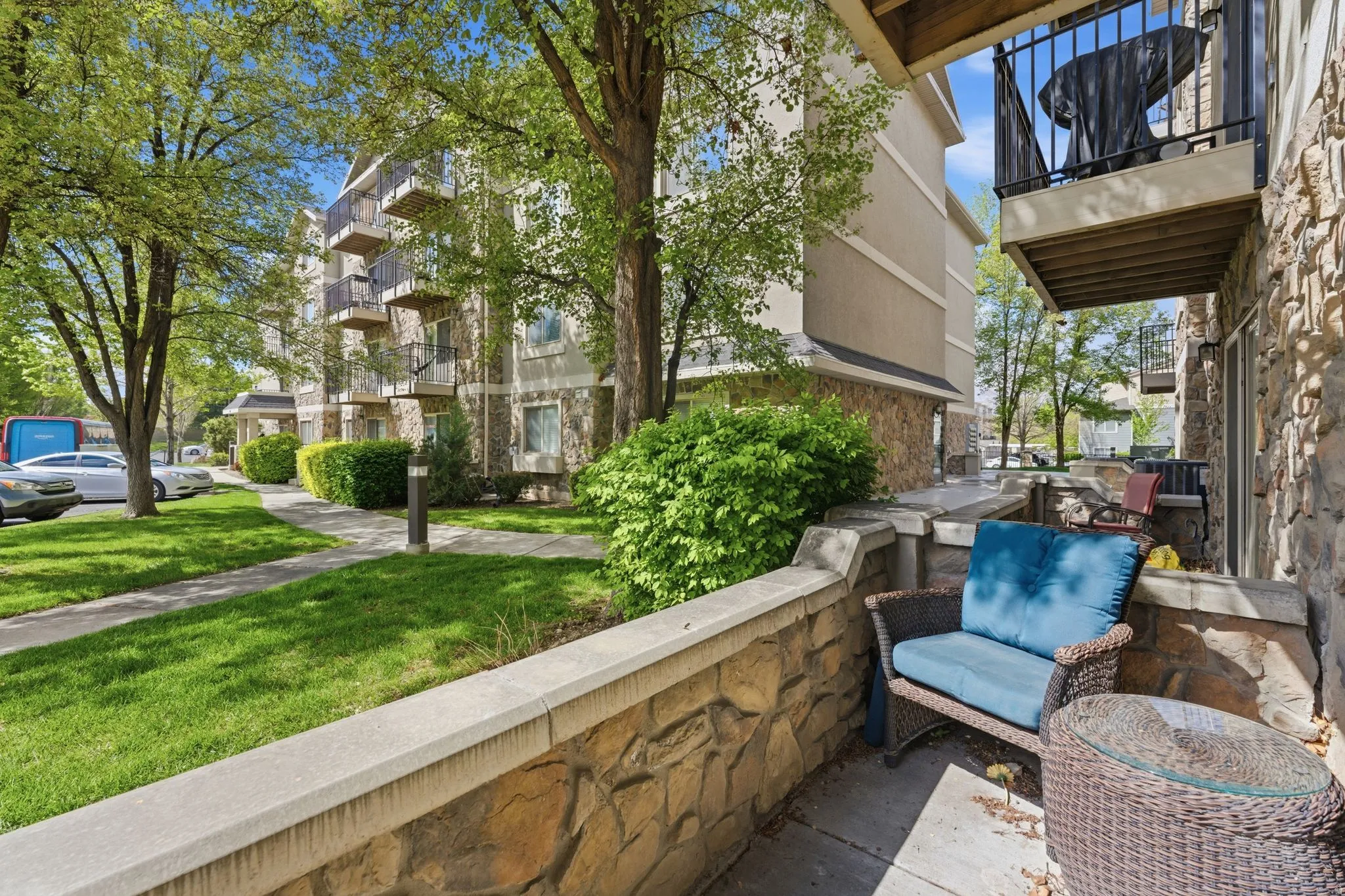 Patio / terrace with a lawn