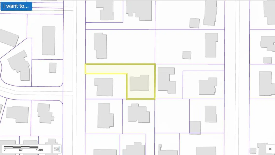 Map / location featuring property parcel outlined