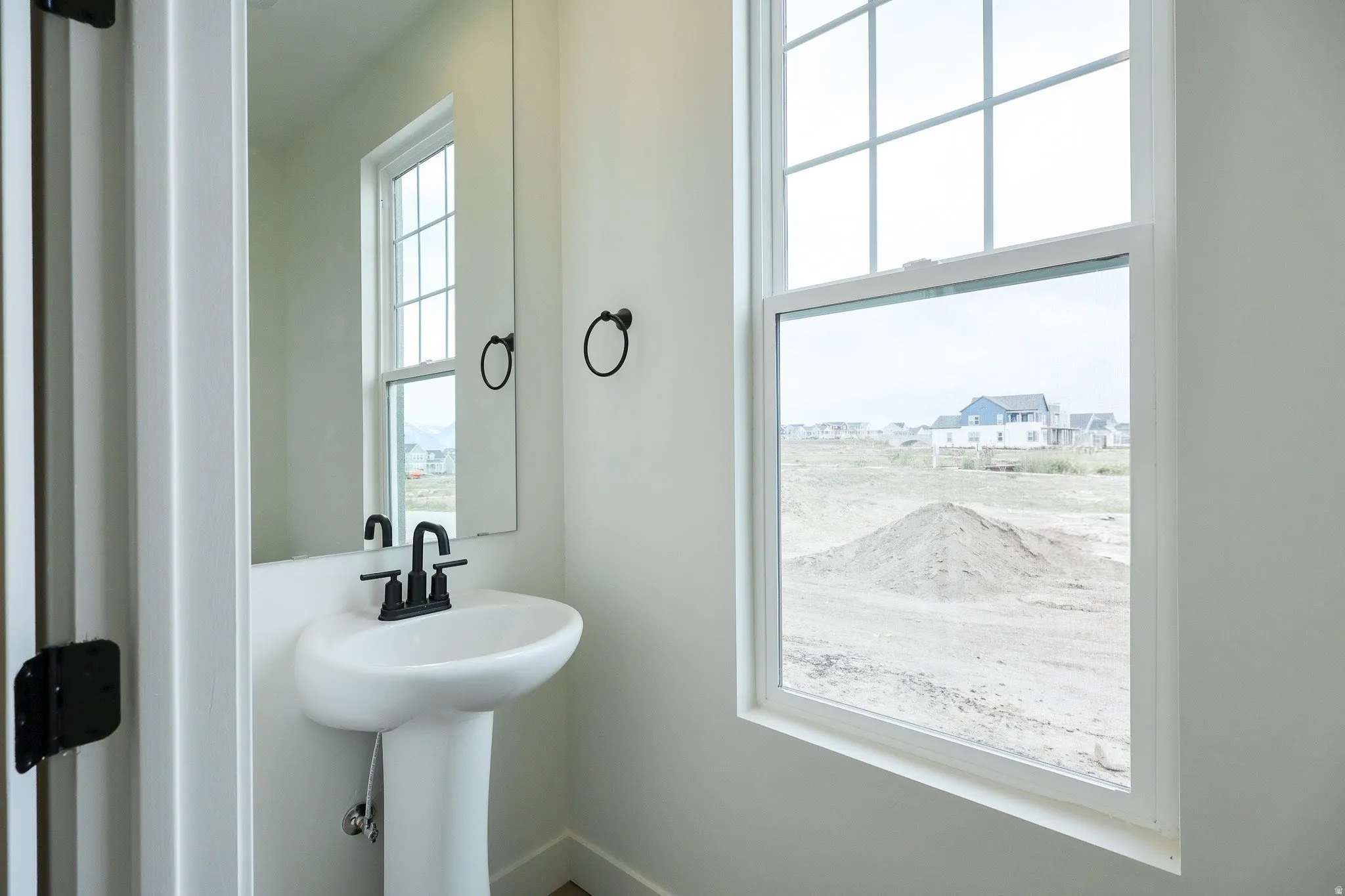 View of half bathroom