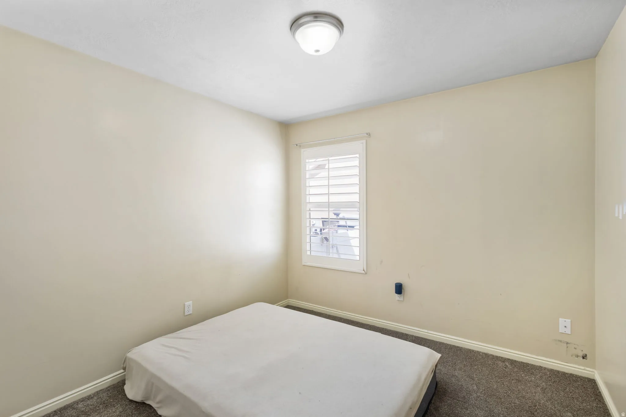 Guest bedroom #1
