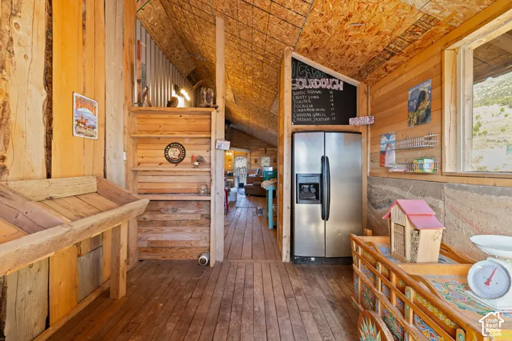 Homestead Market - Farm Shop