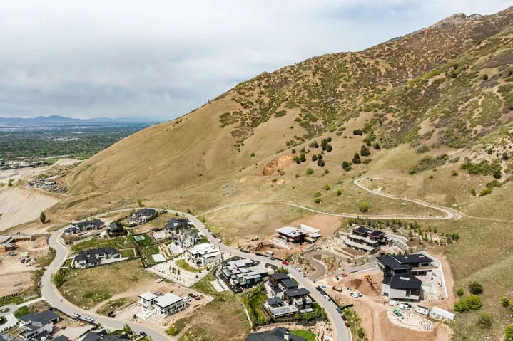 7141 S City View Dr, Cottonwood Heights, Utah 84121