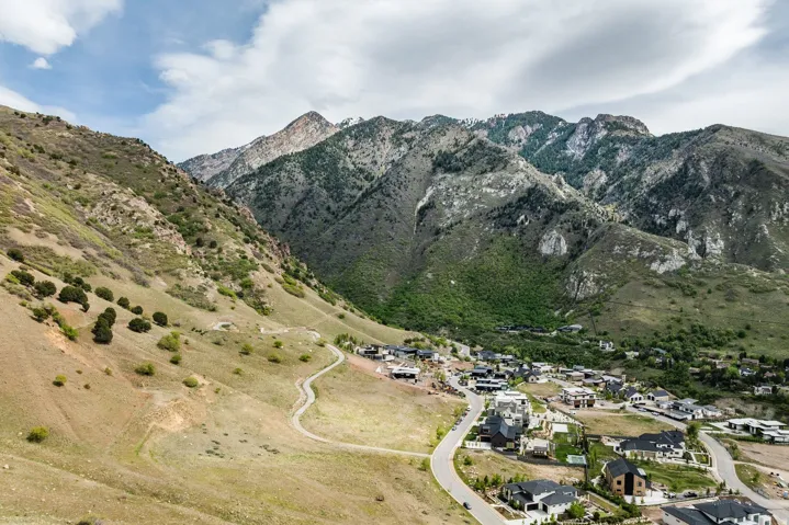 7141 S City View Dr, Cottonwood Heights, Utah 84121