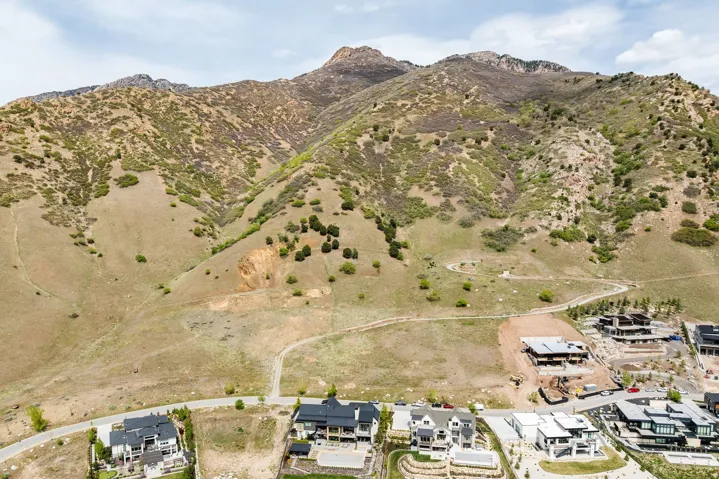 7141 S City View Dr, Cottonwood Heights, Utah 84121